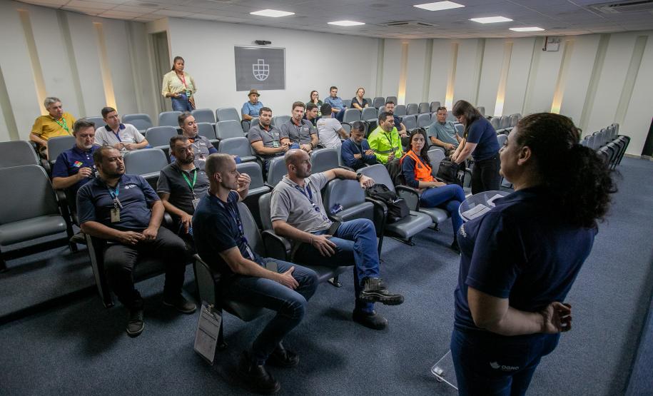 Portos do Paraná e OGMO debatem segurança nas operações