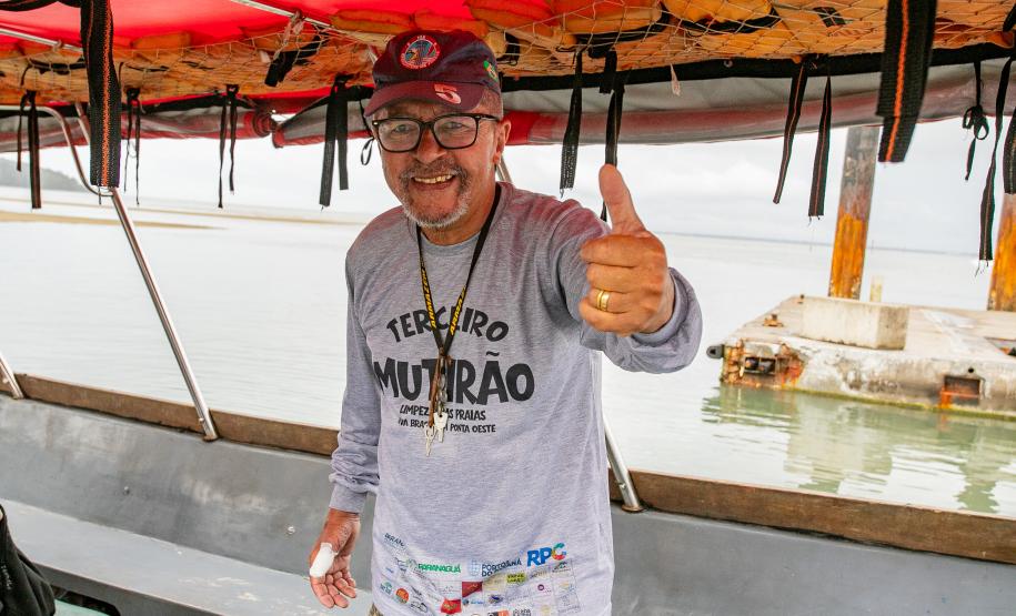 Mutirão de Limpeza das Praias da Ilha do Mel recolhe quase 11 toneladas de resíduos