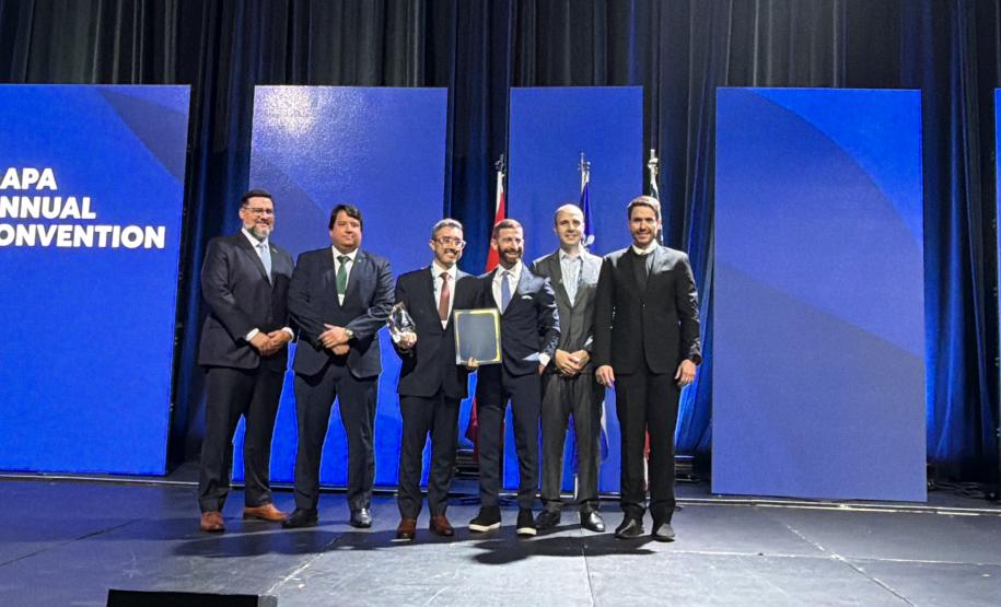 Portos do Paraná conquista três prêmios no AAPA Lighthouse Awards