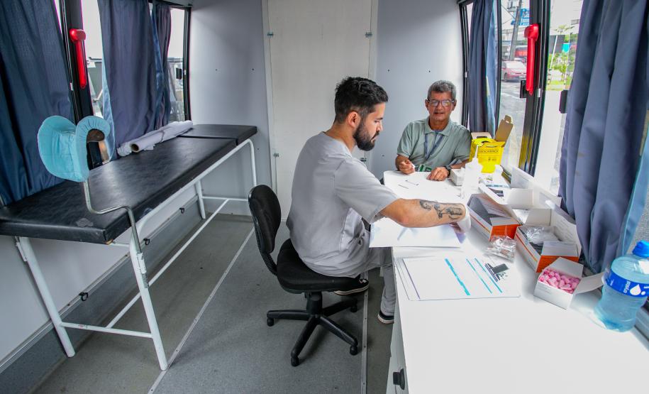 Novembro Azul chega ao Porto de Paranaguá com testes e orientações de saúde