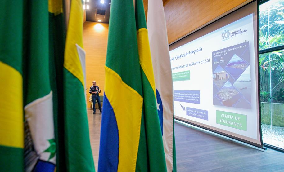 Gerenciamento de riscos: Portos do Paraná compartilha experiências na prevenção de desastres