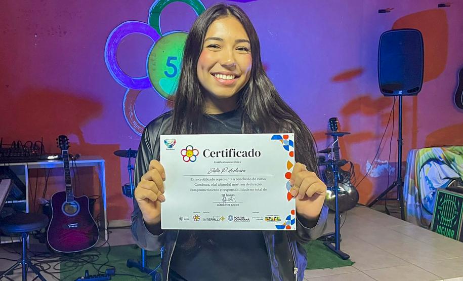 Centro Cultural realiza 1ª Formatura Cumbuca após aporte da Portos do Paraná