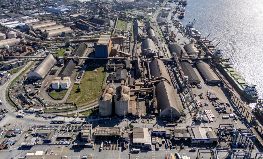 Portos do Paraná garante R$ 5,1 bilhões em investimentos e consolida modelo de arrendamento e concessão