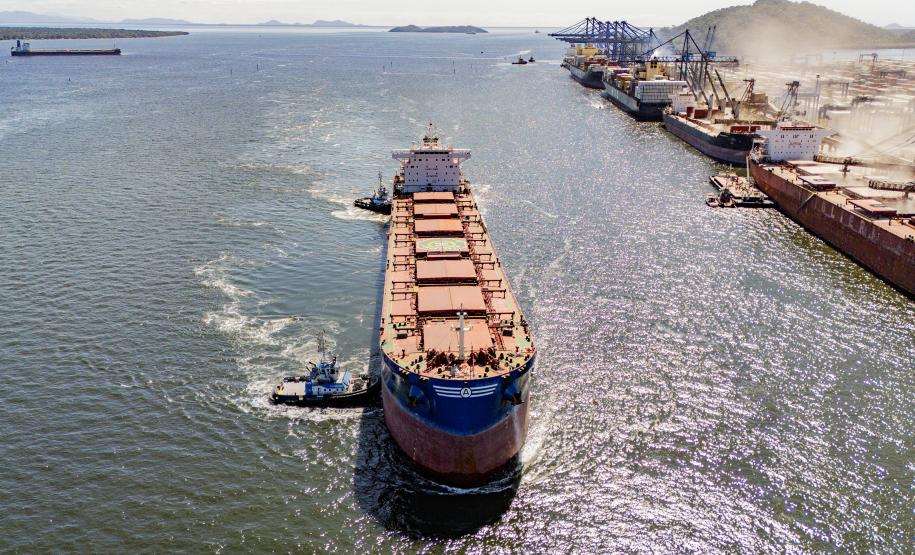 Homologada a concessão do canal de acesso ao Porto de Paranaguá