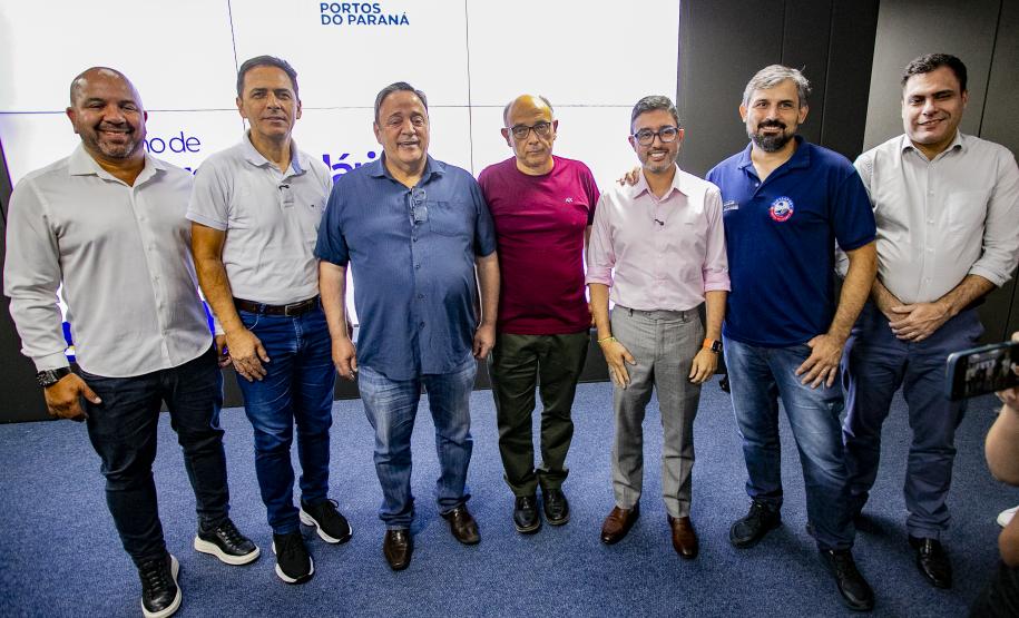Governo do Paraná e Portos do Paraná assinam novo Plano de Cargos e Salários