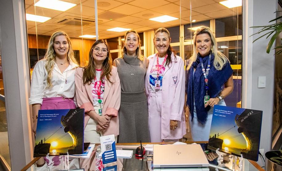 Portos do Paraná repassa R$ 141,2 mil a instituições no combate ao câncer