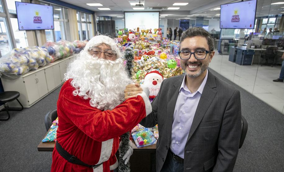 Ação Natal Solidário reúne empresas, colaboradores e comunidade para arrecadar brinquedos