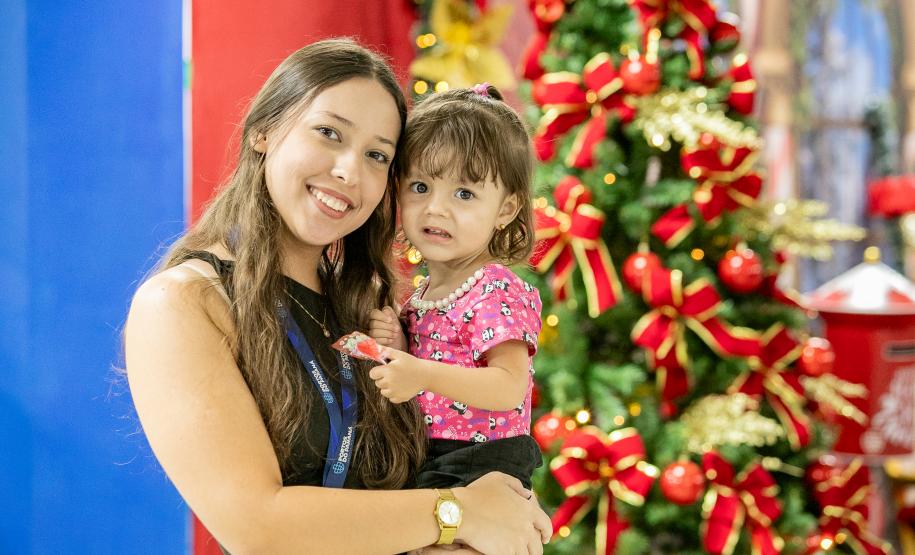 Natal Solidário: Papai Noel recebe crianças até quinta-feira no Palácio Taguaré