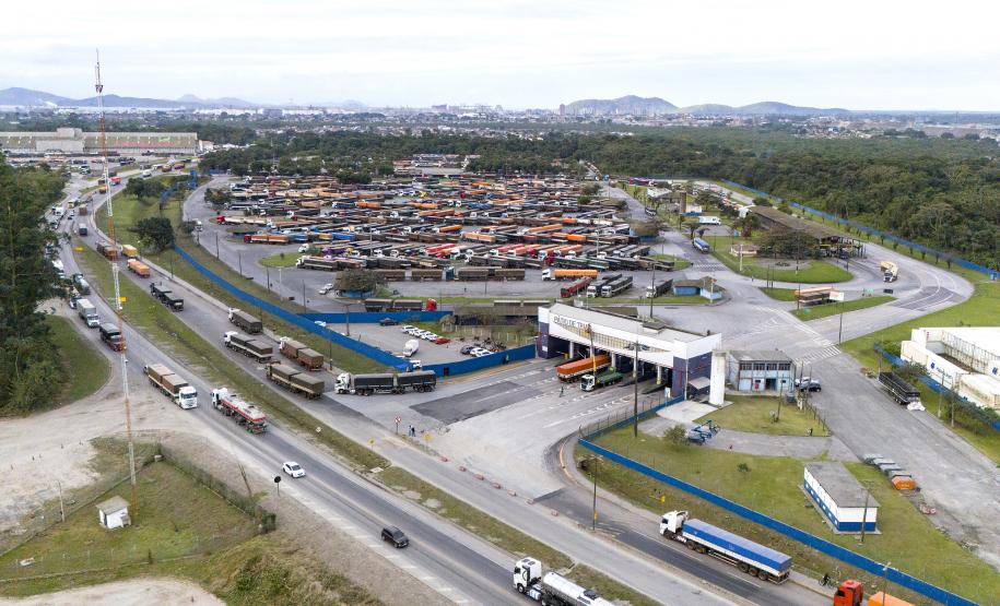 Pátio de Triagem do Porto de Paranaguá recebe mais de meio milhão de caminhões em 2025
