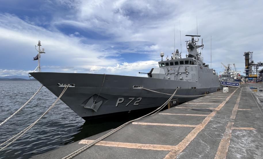 Navios-Patrulha da Marinha fazem parada estratégica no Porto de Paranaguá