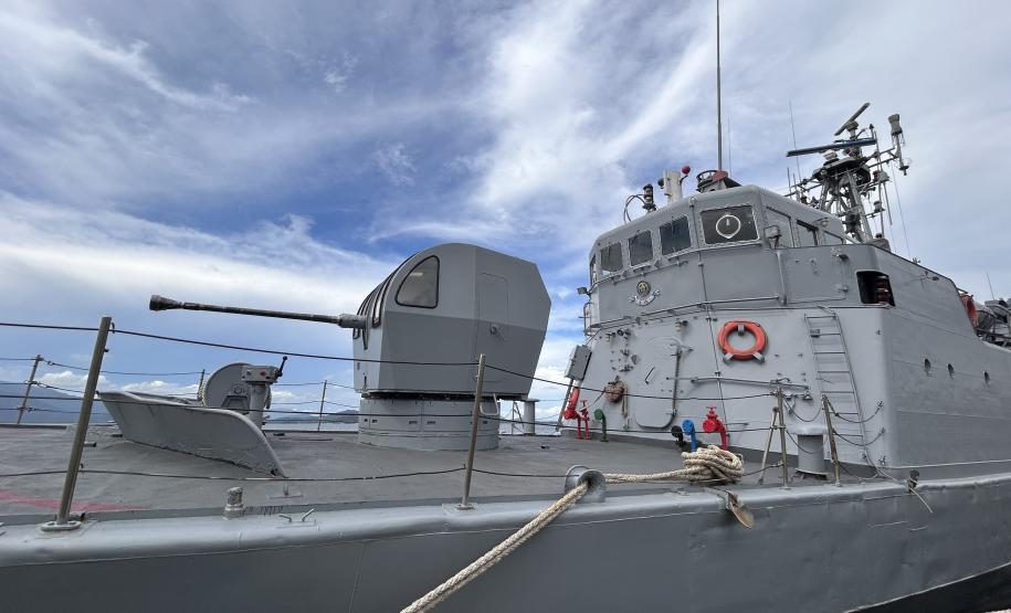 Navios-Patrulha da Marinha fazem parada estratégica no Porto de Paranaguá