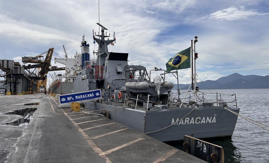 Navios-Patrulha da Marinha fazem parada estratégica no Porto de Paranaguá