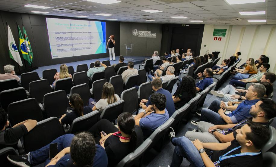 Portos do Paraná discute saúde mental e emocional no Janeiro Branco
