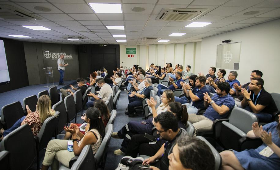 Portos do Paraná discute saúde mental e emocional no Janeiro Branco