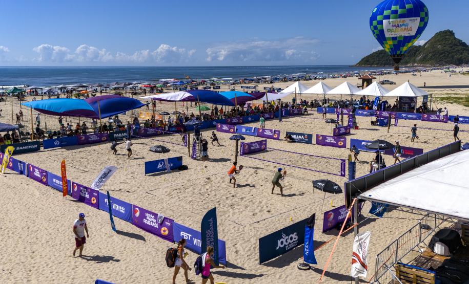Arena Portos do Paraná em Caiobá recebe um dos maiores torneios de beach tennis do mundo