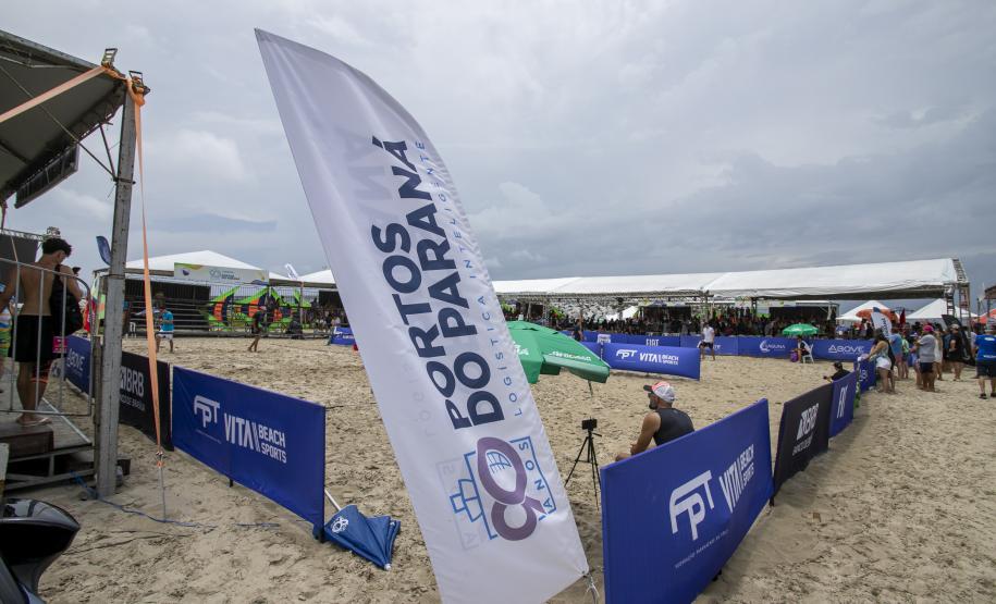 Beach tennis movimenta o litoral no Verão Maior 2026, com apoio da Portos do Paraná