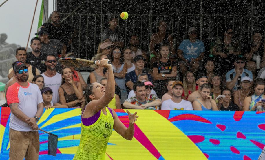 Beach tennis movimenta o litoral no Verão Maior 2026, com apoio da Portos do Paraná