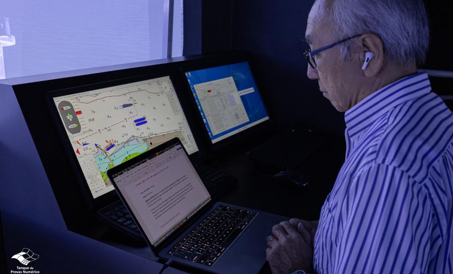 Porto de Paranaguá simula manobras para expansão da infraestrutura portuária