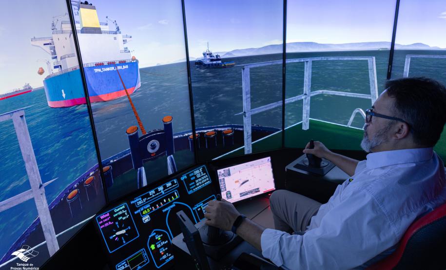 Porto de Paranaguá simula manobras para expansão da infraestrutura portuária