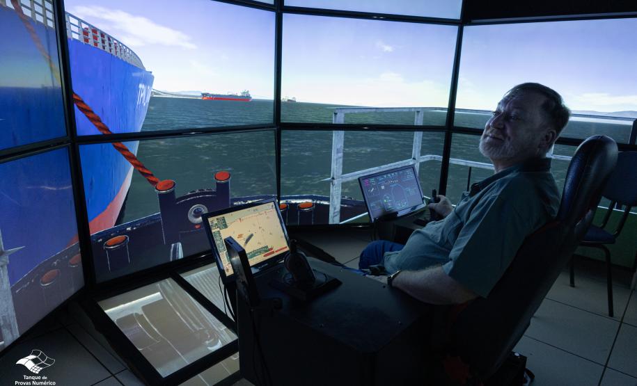 Porto de Paranaguá simula manobras para expansão da infraestrutura portuária