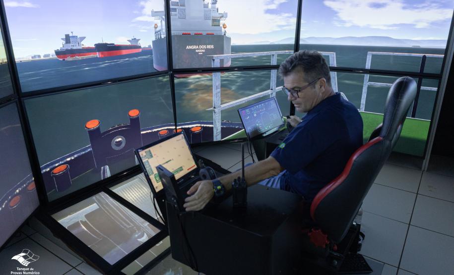 Porto de Paranaguá simula manobras para expansão da infraestrutura portuária