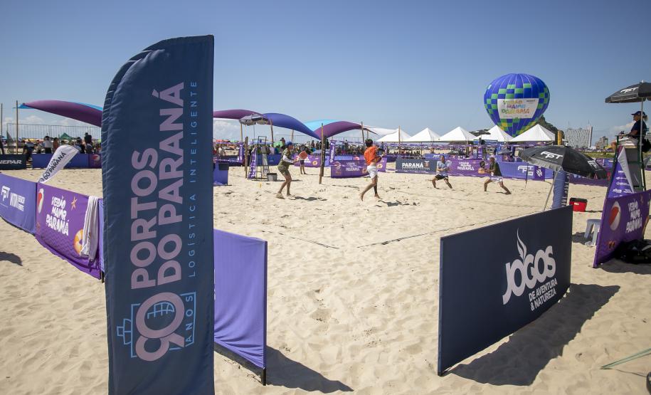Arena Portos do Paraná em Caiobá recebe um dos maiores torneios de beach tennis do mundo