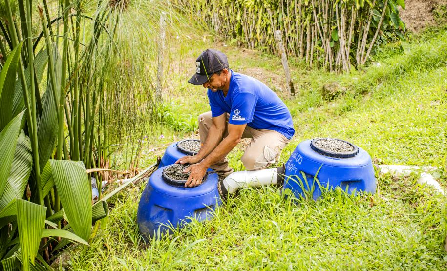 Portos do Paraná amplia projeto pioneiro de saneamento ecológico para mais ilhas do litoral