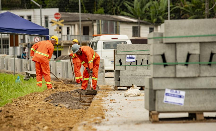 Obras viárias da Portos do Paraná em Antonina chegam a 50% e transformam acessos ao porto