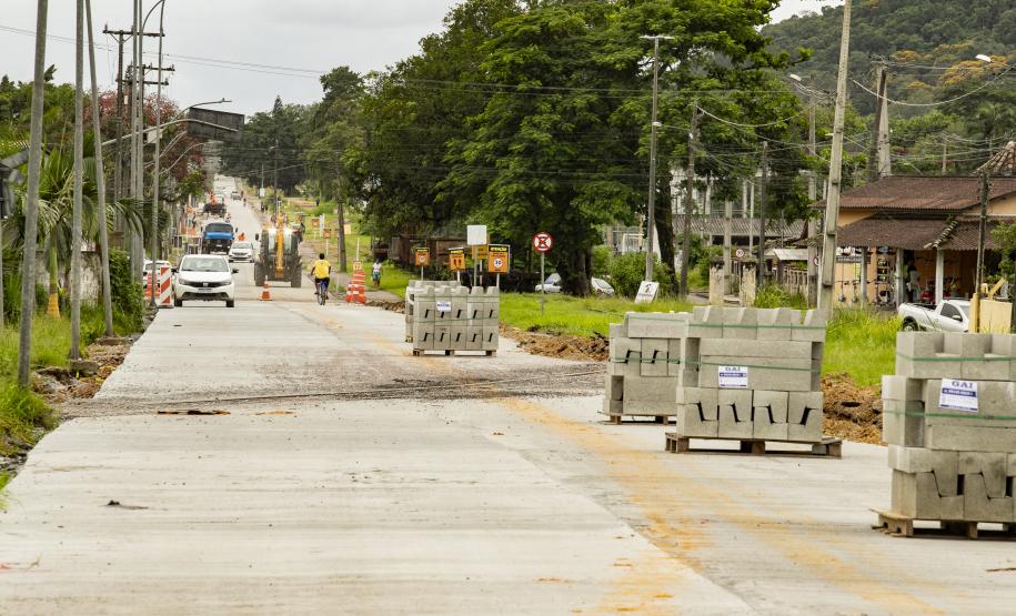 Obras viárias da Portos do Paraná em Antonina chegam a 50% e transformam acessos ao porto