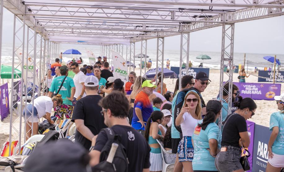 Portuários e atletas disputam FPT Beach Series 1500 em Caiobá
