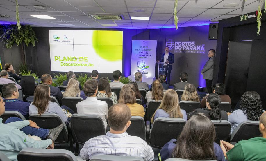 Porto de Paranaguá avança na agenda climática com Plano de Descarbonização