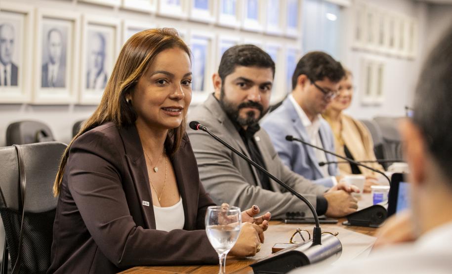 Portos do Paraná recebe comitiva do Porto do Itaqui para troca de experiências