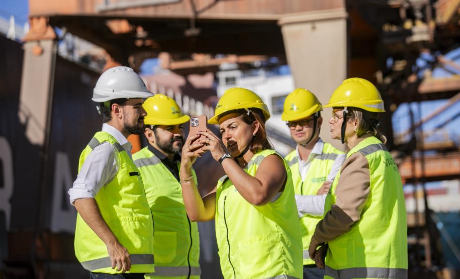 Portos do Paraná recebe comitiva do Porto do Itaqui para troca de experiências