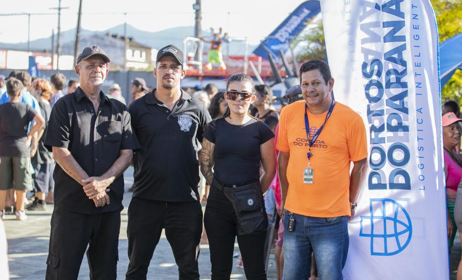 Mais de 1.500 kits são distribuídos em ação de Páscoa da Portos do Paraná