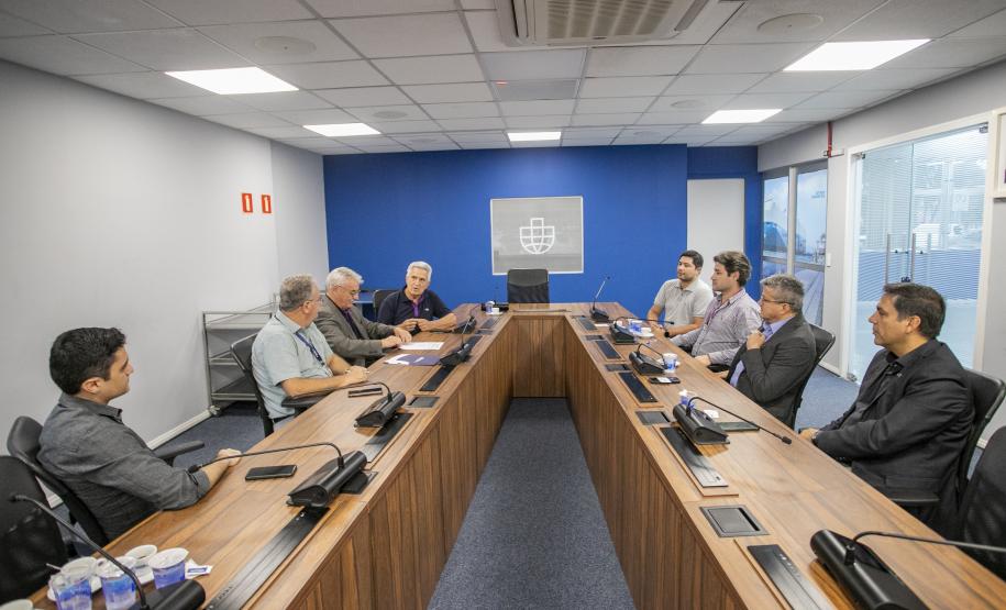 Portos do Paraná firma parceria com CIEE e abre vagas para jovens aprendizes