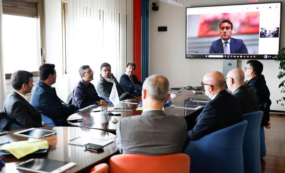 Paraná amplia articulação internacional para atrair investimentos portuários