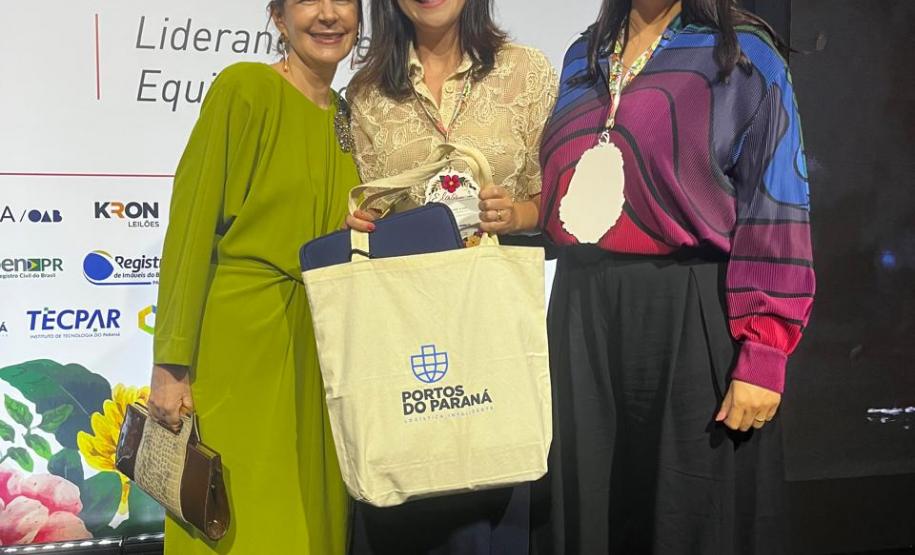 Advogadas da Portos do Paraná participam de congresso sobre liderança feminina e equidade de gênero