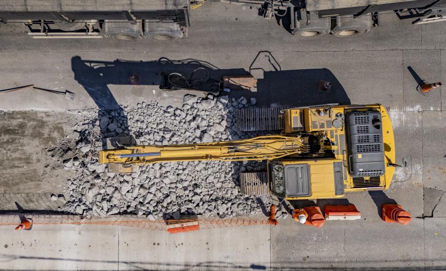 Portos do Paraná investe R$ 8,6 milhões em vias de acesso ao Porto de Paranaguá