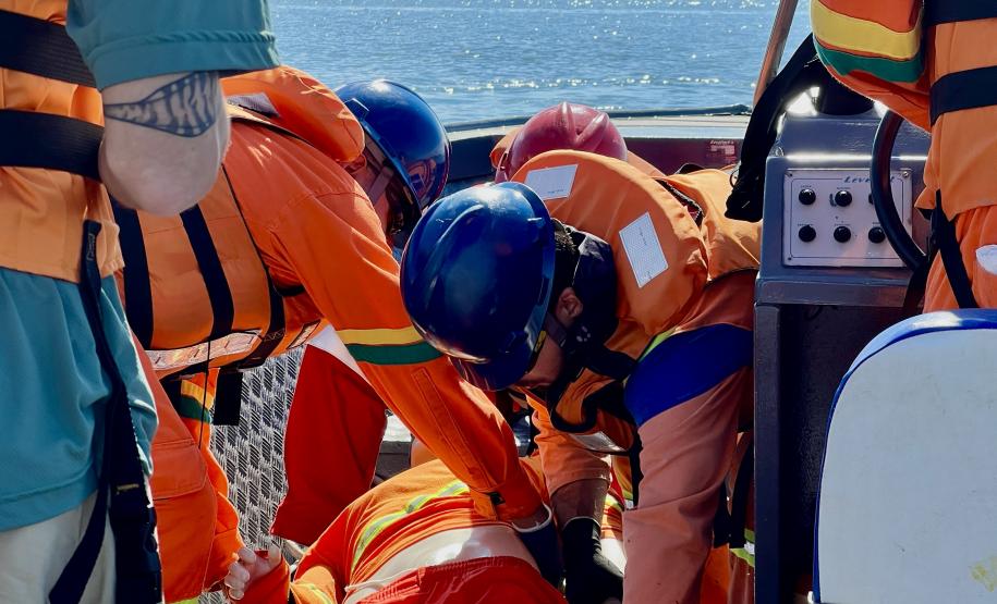 Simulado testa protocolo de “homem ao mar” no Porto de Paranaguá