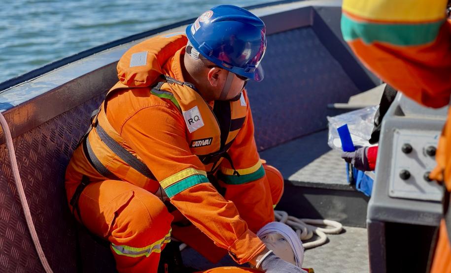 Simulado testa protocolo de “homem ao mar” no Porto de Paranaguá