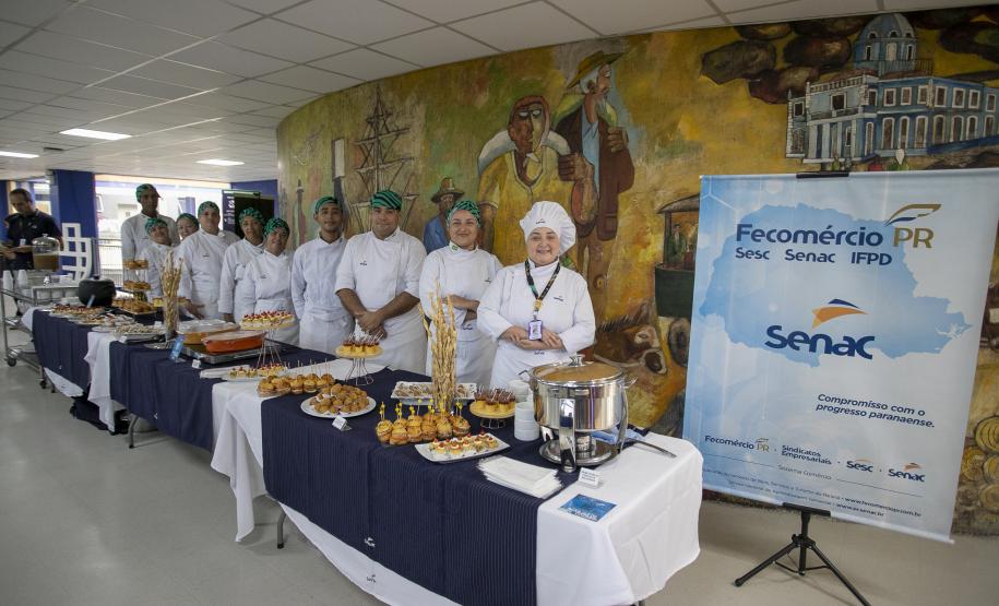 Senac e Portos do Paraná valoriza soja e milho em café caiçara