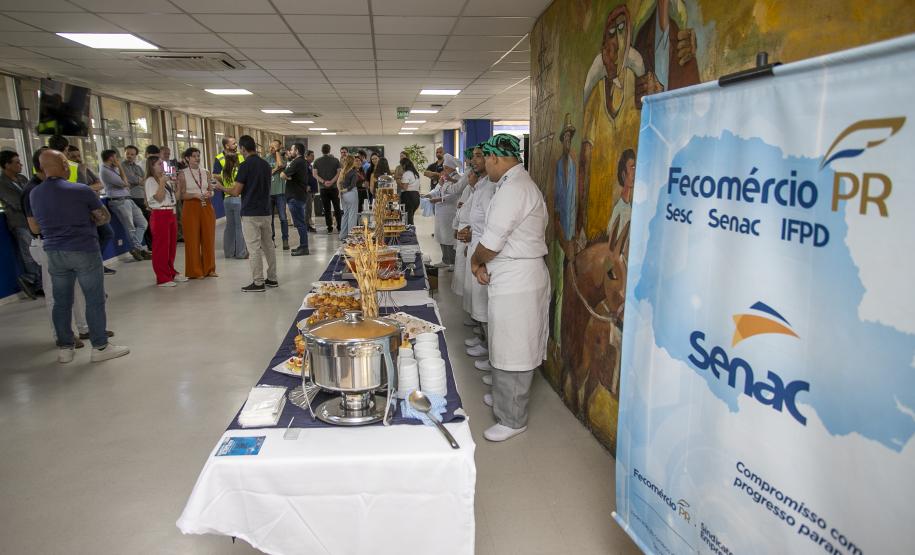 Senac e Portos do Paraná valoriza soja e milho em café caiçara