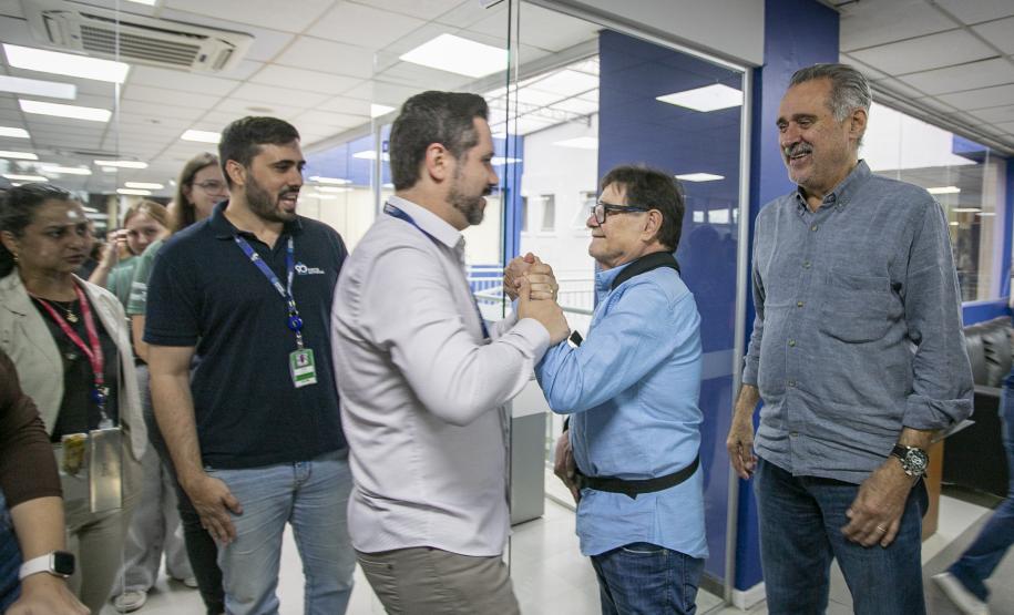 Decanos da Portos do Paraná recebem homenagem na despedida da empresa