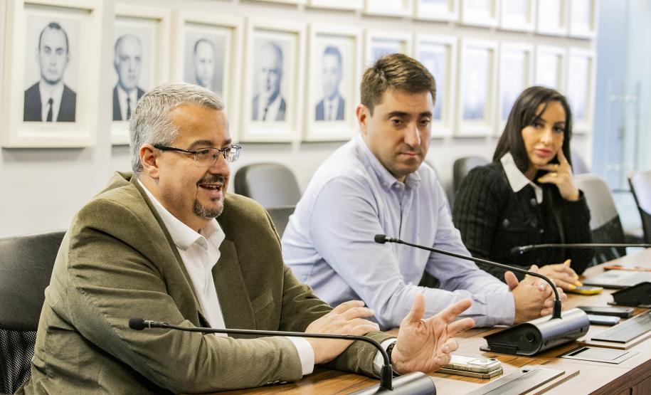 Portos do Paraná e Motiva alinham ações para ampliar eficiência logística no Estado