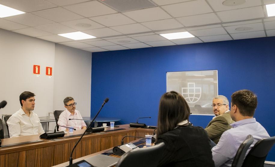Portos do Paraná e Motiva alinham ações para ampliar eficiência logística no Estado