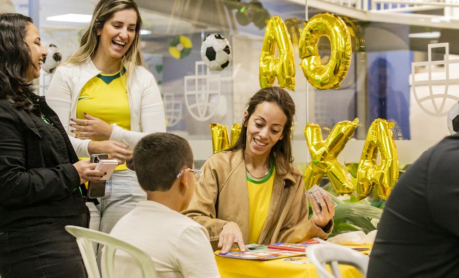 Evento foi marcado pela troca de figurinhas, interação e celebrar a paixão pelo futebol