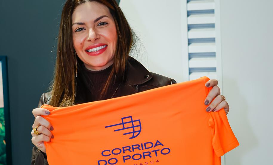 Kits começaram a ser entregues em Curitiba nessa quinta-feira (18)