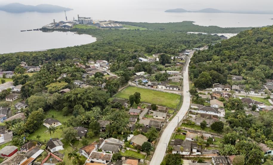 Pavimentação em concreto já ocupa quase toda a extensão da Avenida Conde Matarazzo e da Rua Engenheiro Luís Augusto