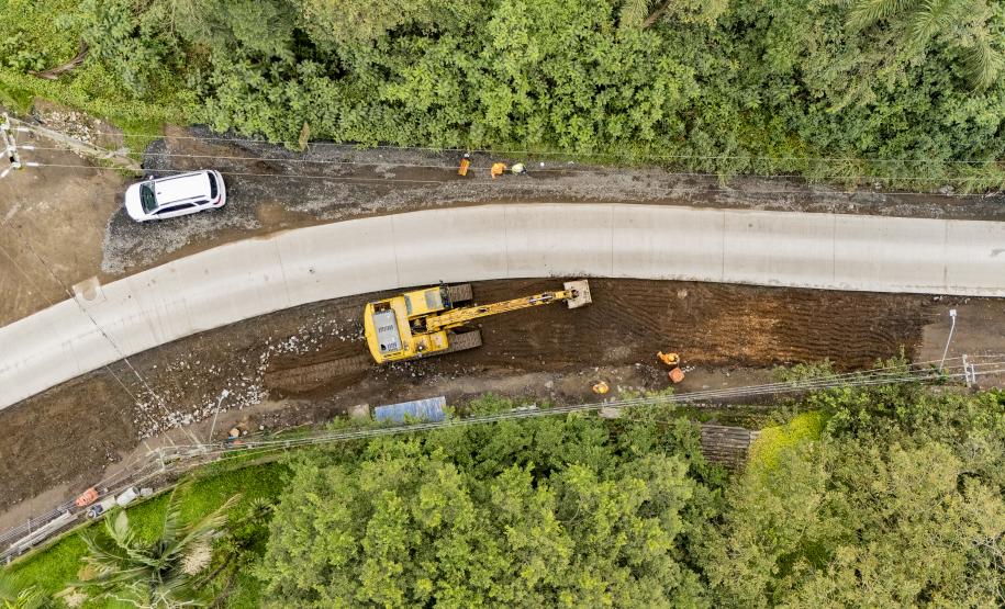 Pavimentação em concreto já ocupa quase toda a extensão da Avenida Conde Matarazzo e da Rua Engenheiro Luís Augusto