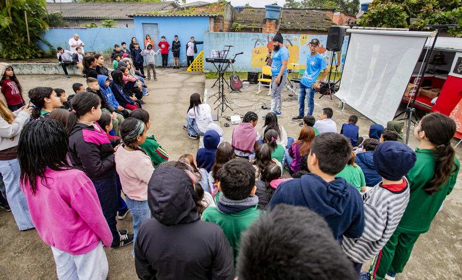 Lançamento da edição 2026 do projeto aconteceu na Escola Municipal Iracema dos Santos